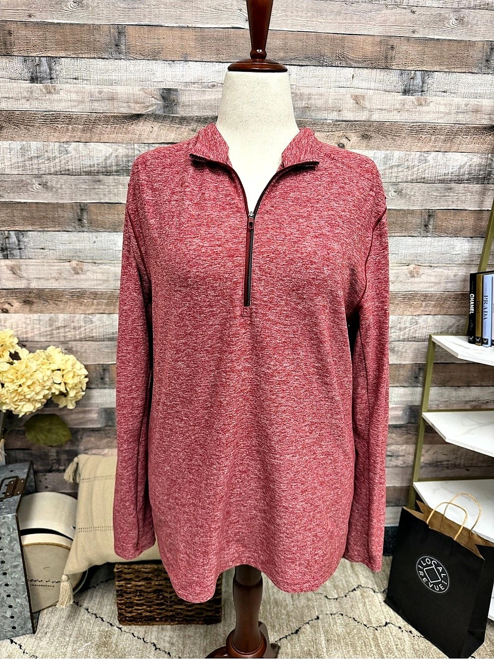 Lululemon heather red 1/4 zip long sleeve top XL